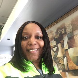 Meet your Posher, Lakisha